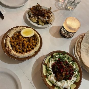 Cafe Munir - Garlic hummus, roasted cauliflower, labneh w/ lamb - Lebanese Near Me - Seattle, Washington Cafe Munir - Garlic hummus, roasted cauliflower, labneh w/ lamb - Lebanese Near Me - Seattle, Washington