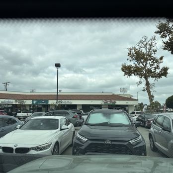 PT RN Care - Horrible parking, everyone double parks here - Physical Therapy Near Me - Lynwood, California