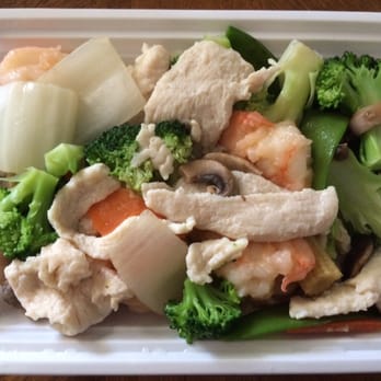 Bamboo Express - Weight Watchers Chicken and Shrimp with mixed vegetables - Chinese Near Me - Jacksonville, Florida Bamboo Express - Weight Watchers Chicken and Shrimp with mixed vegetables - Chinese Near Me - Jacksonville, Florida