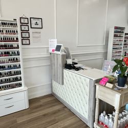 Cleo P Nails and Spa - Entrance
