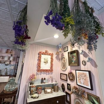 Patinaed & Co - Coffee bar - sugar, straws, etc. - Coffee & Tea Near Me - Cocoa, Florida