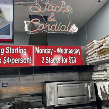 Stacks & Cordials - Chicken Shop Near Me - Clawson, Michigan