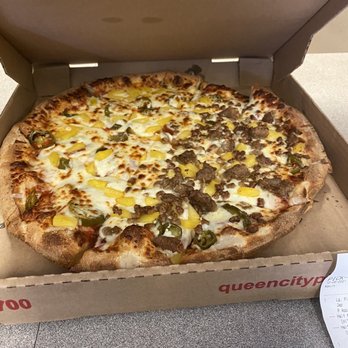 Queen City Pizza - Pizza 1/2 pineapple and jalapeño and other 1/2 w sausage - Pizza Near Me - Cincinnati, Ohio
