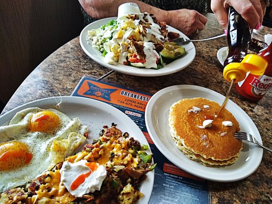 Christoff’s Restaurant by null