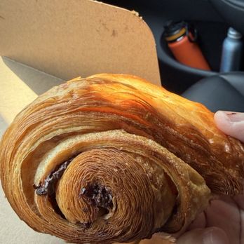 Petitgrain Boulangerie - Pain au chocolat - Bakeries Near Me - Santa Monica, California Petitgrain Boulangerie - Pain au chocolat - Bakeries Near Me - Santa Monica, California