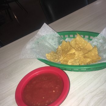 El Ranchito Cafe - the best chips and salsa in town - Mexican Near Me - Ulysses, Kansas El Ranchito Cafe - the best chips and salsa in town - Mexican Near Me - Ulysses, Kansas