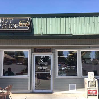 Spudnut Shop - Outside, close-up - Bakeries Near Me - Richland, Washington