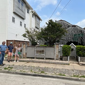 Beer Can House - Beer Can House - Art Museums Near Me - Houston, Texas Beer Can House - Beer Can House - Art Museums Near Me - Houston, Texas