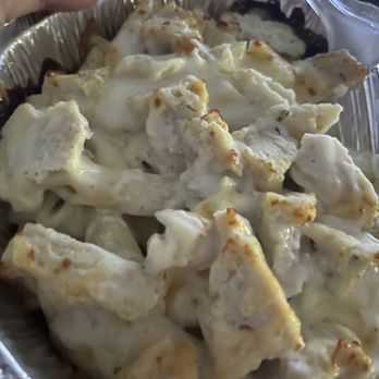 Pizza Pie Co. - Delicious chicken Alfredo with penne. Totally worth it! - Pizza Near Me - Jarrell, Texas Pizza Pie Co. - Delicious chicken Alfredo with penne. Totally worth it! - Pizza Near Me - Jarrell, Texas