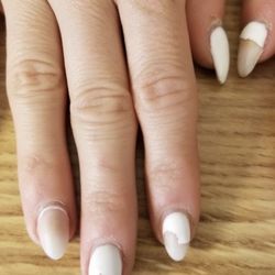 La Miranda Nails & Spa