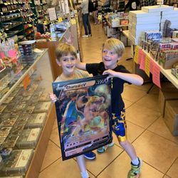 Lefty's Sports Card Store - Raffle winner!