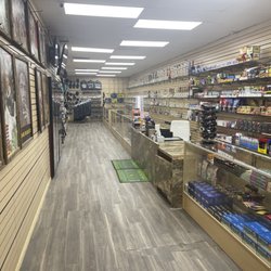 Tobacco & More #8