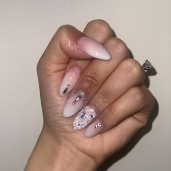 Sen Nails - Beautiful and fabulous bridal nails design - Nail Salons Near Me - Brentwood, California Sen Nails - Beautiful and fabulous bridal nails design - Nail Salons Near Me - Brentwood, California