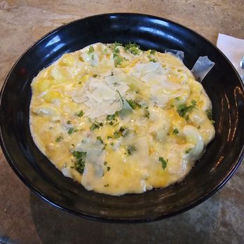 The Post At Lamar Park - Lobster Mac N Cheese - Gastropubs Near Me - Corpus Christi, Texas The Post At Lamar Park - Lobster Mac N Cheese - Gastropubs Near Me - Corpus Christi, Texas