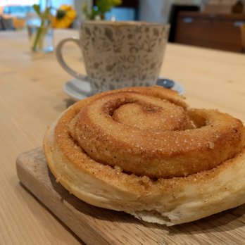 Shotgun Sister - Zimtschnecke - Cafes Near Me - Munich, BY Shotgun Sister - Zimtschnecke - Cafes Near Me - Munich, BY