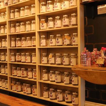 Oolong Tea Shop - Coffee & Tea Near Me - Calgary, Alberta