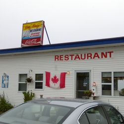 BayBreeze Restaurant & Motel - Great little restaurant in Pocologan NB. Friendly staff and great food.