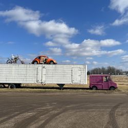 Long Siding Bar & Grill