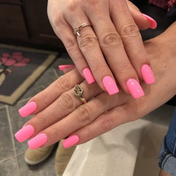 Maila Nails - Thankyou Lynn  u do the best nails ever. Everyone go to Lynn she does the most perfect job, i recommend her to everyone - Nail Salons Near Me - Sterling Heights, Michigan