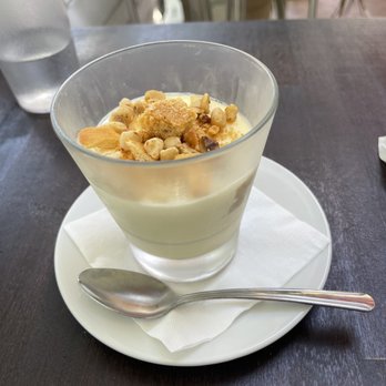 Leahi Bar & Grill - Bana Pudding. Excellent with a powerful taste profile! - Bars Near Me - Honolulu, Hawaii Leahi Bar & Grill - Bana Pudding. Excellent with a powerful taste profile! - Bars Near Me - Honolulu, Hawaii
