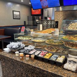 Harbor East Delicatessen And Pizzeria