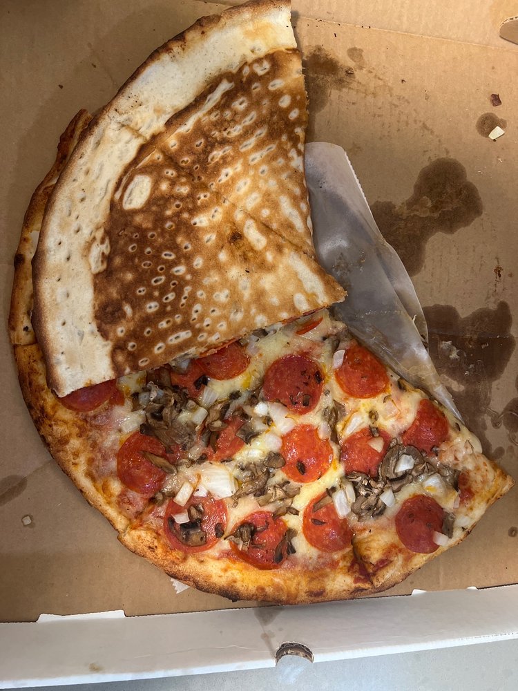 ROUTE 4 PIZZERIA Updated August 2024 32 Reviews 470 N Greenbush