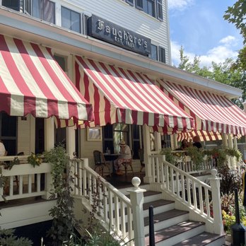 Hotel Fauchere - Beautiful outdoor porch dining. - Hotels Near Me - Milford, Pennsylvania Hotel Fauchere - Beautiful outdoor porch dining. - Hotels Near Me - Milford, Pennsylvania