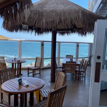 Duke's Malibu - New American Near Me - Malibu, California