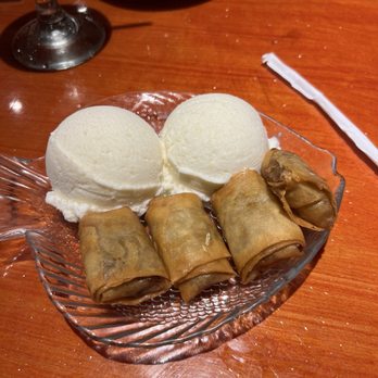 Pacific Thai Cuisine - Banana dessert with coconut ice cream - Thai Near Me - Oldsmar, Florida Pacific Thai Cuisine - Banana dessert with coconut ice cream - Thai Near Me - Oldsmar, Florida