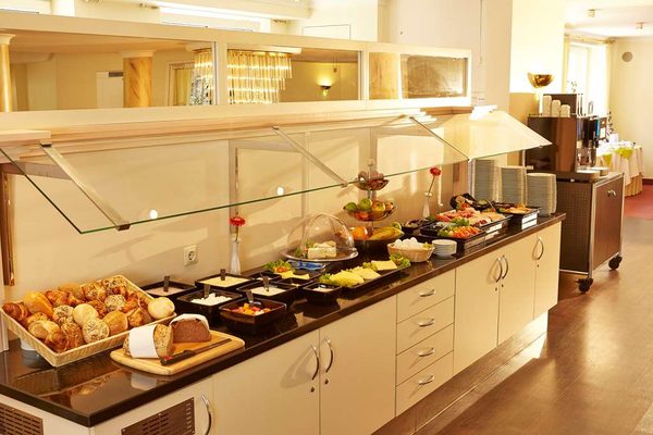 H+ Hotel Stade Herzog Widukind by null