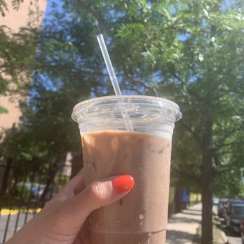 Dollop Coffee - Iced mocha - Cafes Near Me - Chicago, Illinois