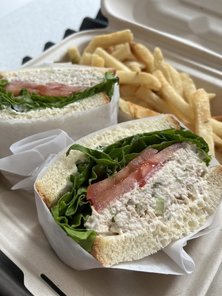 TRIQUEST CAFE 39 Photos & 65 Reviews 15375 Barranca Pkwy, Irvine