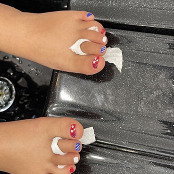 Sophia Nails & Spa - Finish result from Hannah & Vivian for Independence Day celebration - Nail Salons Near Me - Grovetown, Georgia