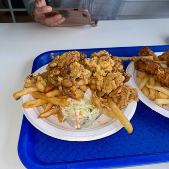 Markey's Lobster Pool - Fried clams - Seafood Near Me - Seabrook, New Hampshire Markey's Lobster Pool - Fried clams - Seafood Near Me - Seabrook, New Hampshire