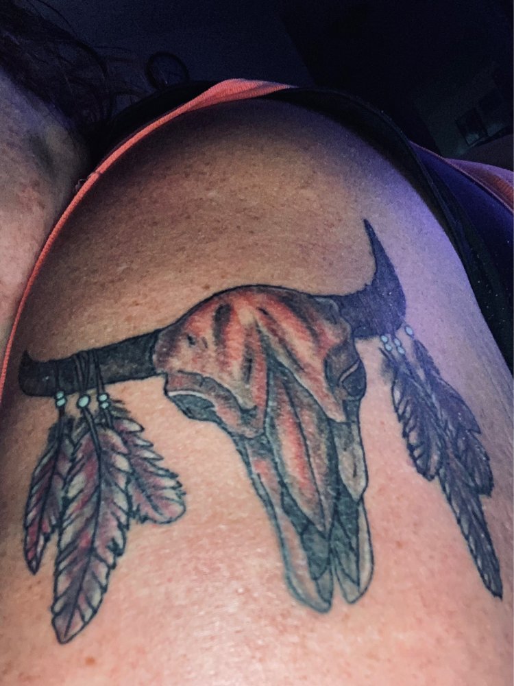 ARTISTRY TATTOOS & BODY PIERCING Updated August 2024 31 Photos & 14