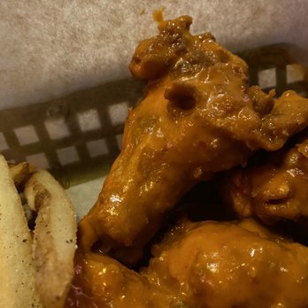 PT's Ranch - Sports Bars Near Me - Las Vegas, Nevada