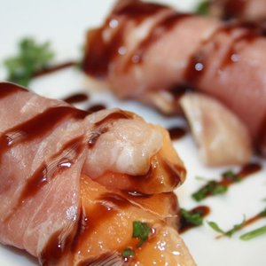 Happy happy joy joy! DC Happy Hours