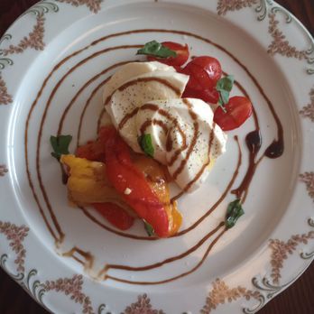 Fuzi Pasta Co - Local Mozzarella - Pasta Shops Near Me - Fresh Meadows, New York