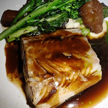 Ellie Bird - Miso black cod - Cocktail Bars Near Me - Falls Church, Virginia