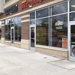 Dave's Cosmic Subs - Store front