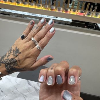 MOI Nails Studio - NAIL BUILDER- 3 COLOR CAT EYE WITH CHROME ON THE PINKY - Nail Salons Near Me - Los Angeles, California MOI Nails Studio - NAIL BUILDER- 3 COLOR CAT EYE WITH CHROME ON THE PINKY - Nail Salons Near Me - Los Angeles, California