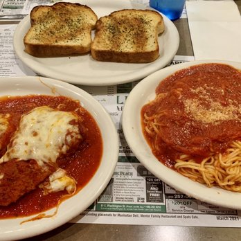 Zappitelli's Pizza - Pizza Near Me - Mentor, Ohio