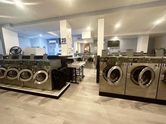 Sit and Spin Laundromat - Busy? We want to Wash, Dry, and Fold all of your laundry! We offer Pickup and Delivery so you don’t have to leave your house.
Use code: “WELCOME5” to get $5 off first order
Click the link below to place your first order today!