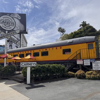 Carneys - Outside - Burgers Near Me - Los Angeles, California Carneys - Outside - Burgers Near Me - Los Angeles, California