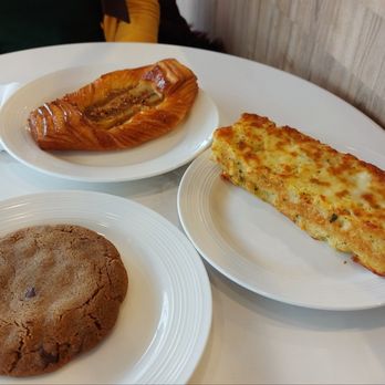 Duo Cafe - Cafes Near Me - Richmond Hill, Ontario