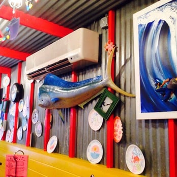 Betty's Pizza Shack - Wall decorations - Pizza Near Me - Lenox, Massachusetts