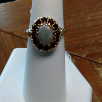 Case by Case Jewelers - Jewelry Near Me - Shelton, Washington Case by Case Jewelers - Jewelry Near Me - Shelton, Washington