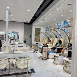 Athena Nails & Head Spa - Inside