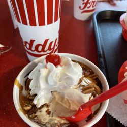 Freddy's Frozen Custard & Steakburgers - Turtle sundae and double burger