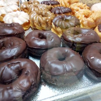 Francis Donuts - Donuts Near Me - Fremont, California Francis Donuts - Donuts Near Me - Fremont, California